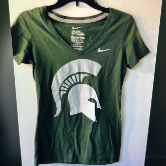 Nike Michigan state medium shirt - Picture 1 of 2